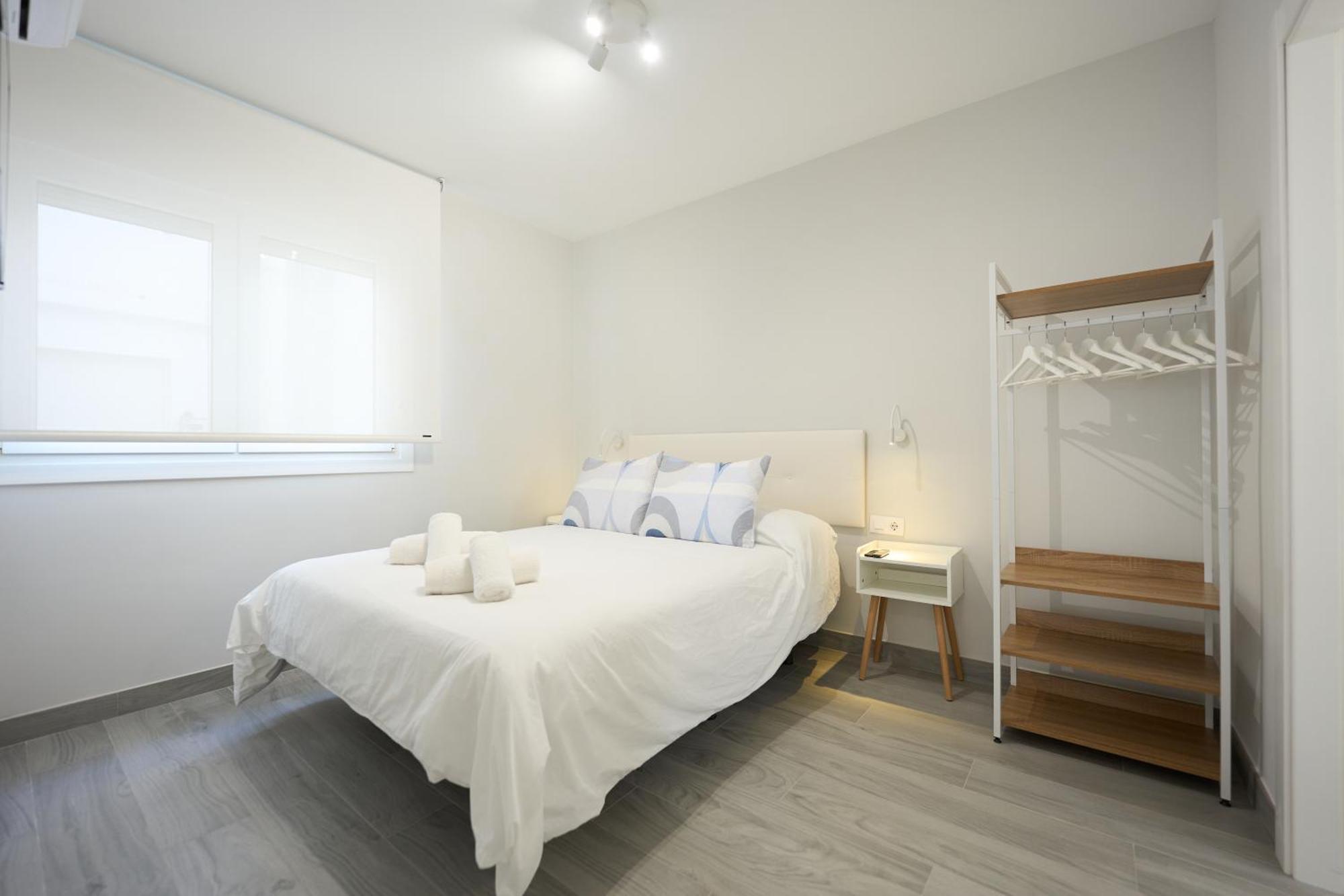 Paseo Maritimo - Apartamento A Estrenar, A Pie De Playa, Con 2 Banos Almeria Bagian luar foto