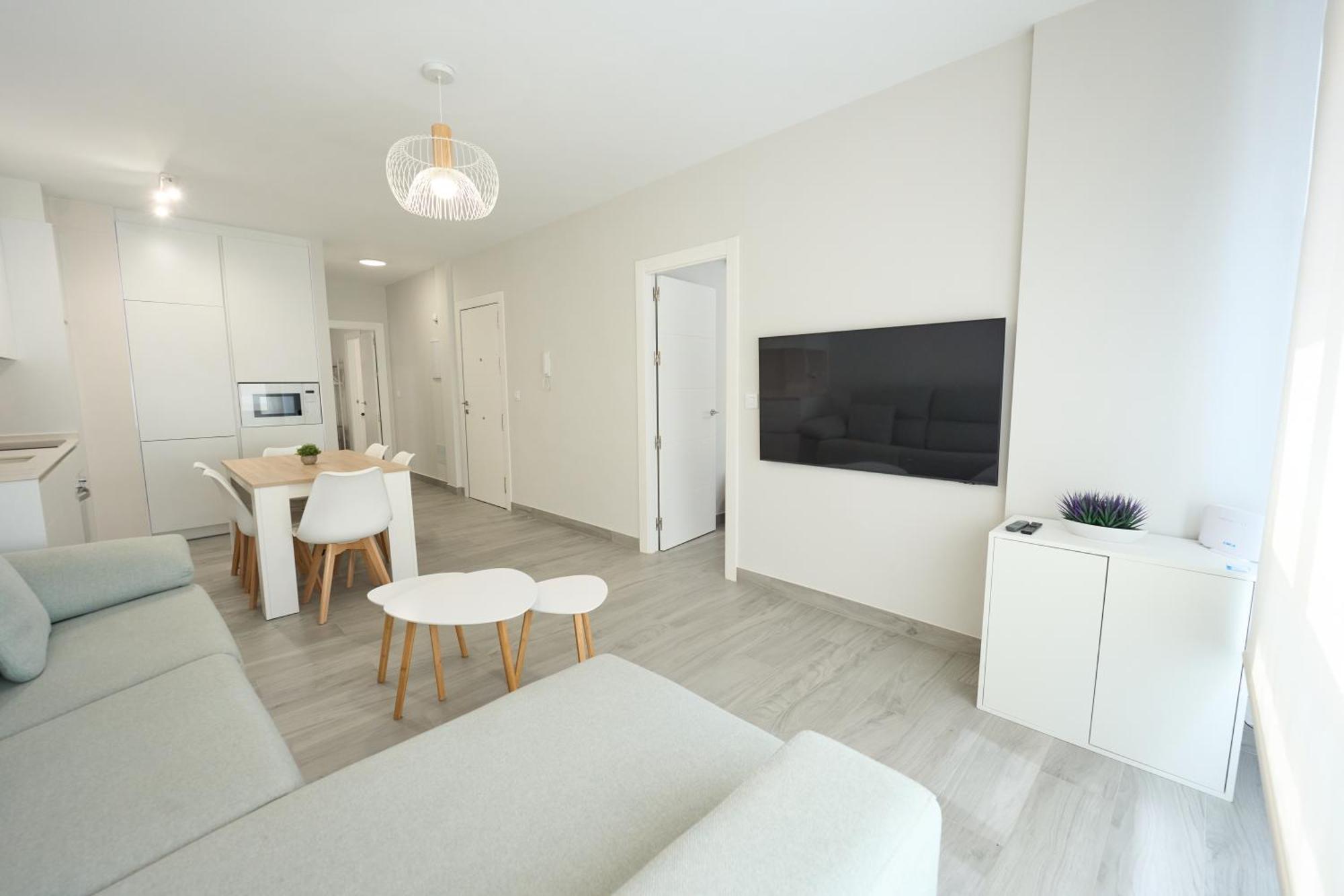 Paseo Maritimo - Apartamento A Estrenar, A Pie De Playa, Con 2 Banos Almeria Bagian luar foto