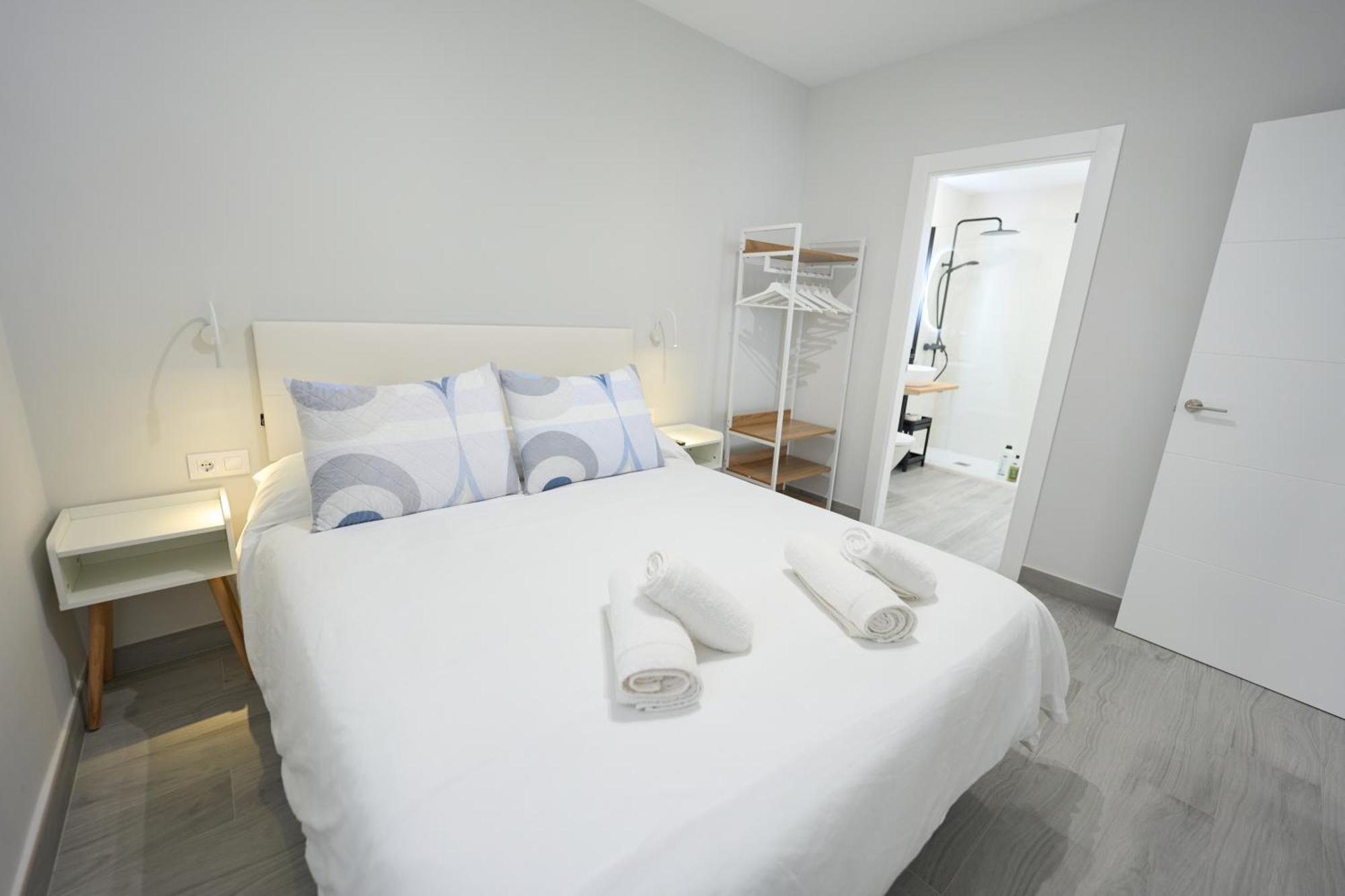 Paseo Maritimo - Apartamento A Estrenar, A Pie De Playa, Con 2 Banos Almeria Bagian luar foto